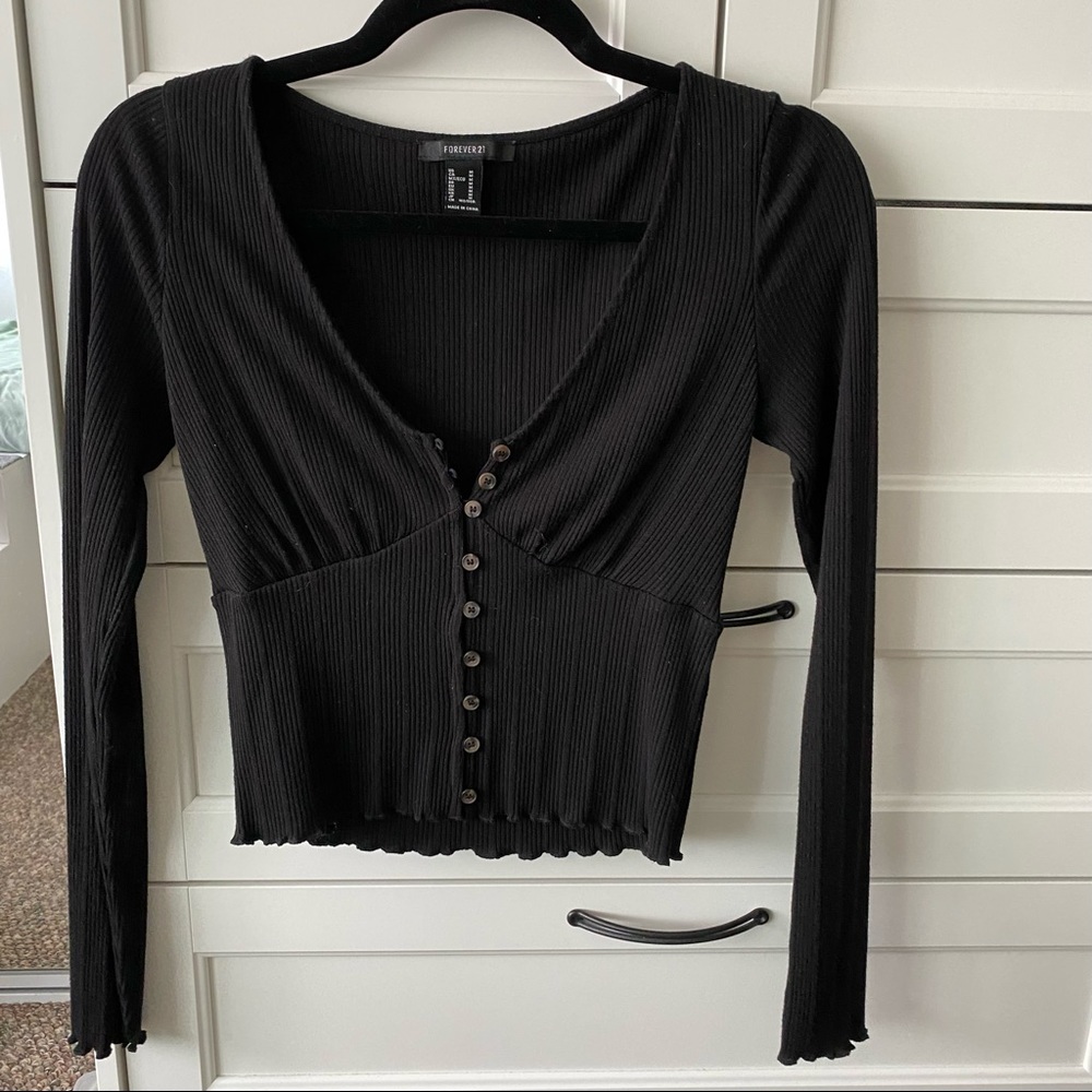 long sleeve crop top